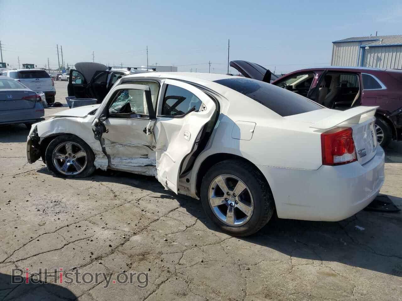 2010 DODGE CHARGER - VIN: 2B3CA3CV2AH158535 - Фото 2