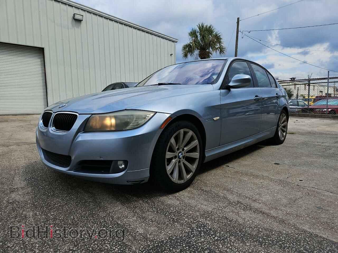 2011 BMW 3 SERIES - VIN: WBAPH7C54BE852121 - Photo 2