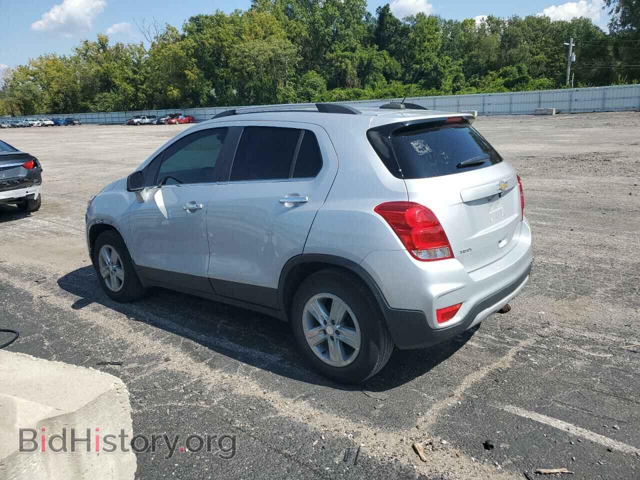 2019 CHEVROLET TRAX - VIN: 3GNCJLSB3KL172644 - Photo 2