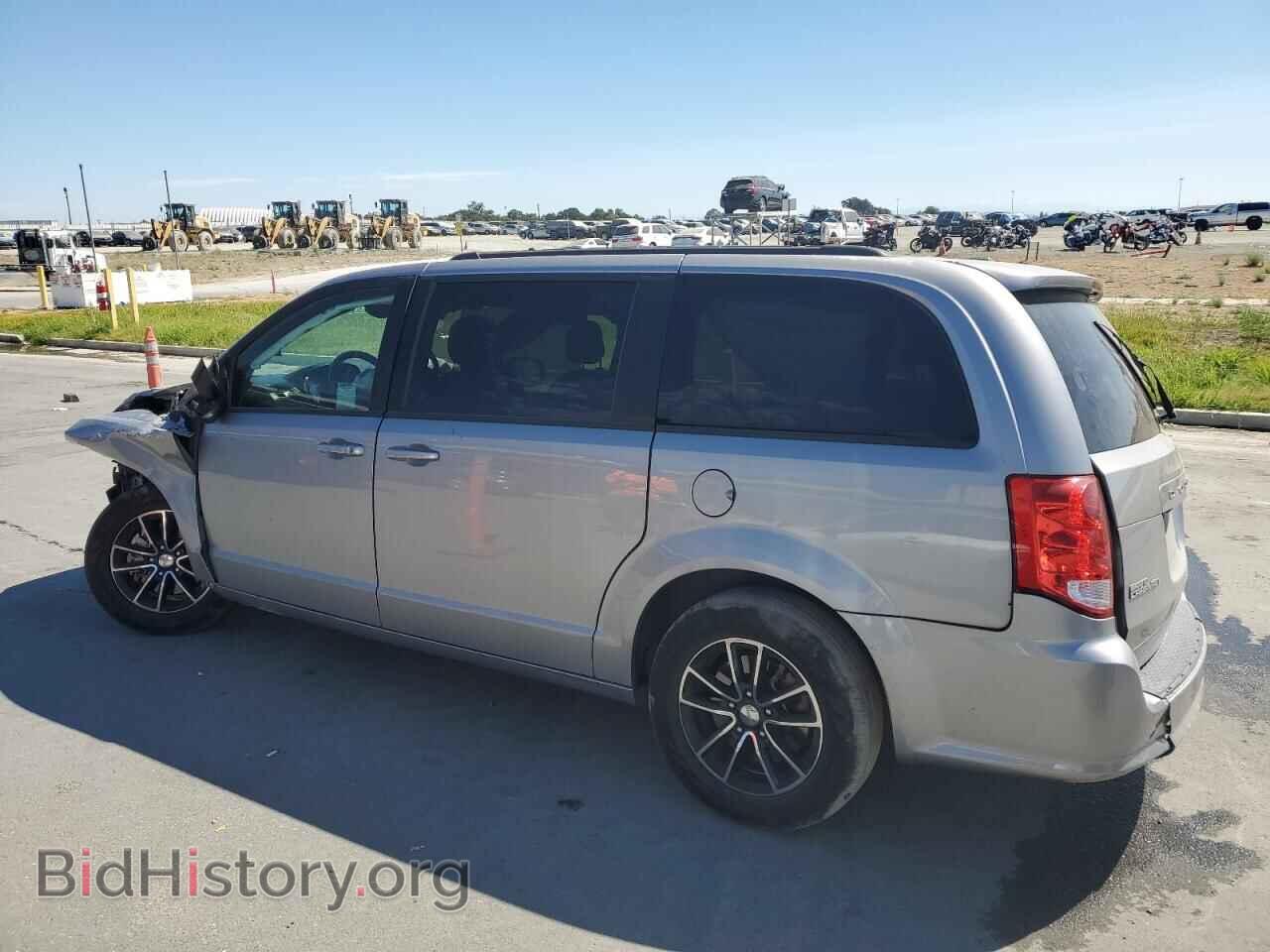 2018 DODGE CARAVAN - VIN: 2C4RDGEG7JR219927 - Фото 2
