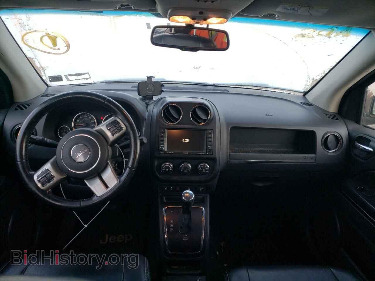 2011 JEEP COMPASS - VIN: 1J4NF5FB8BD189058 - Photo 8