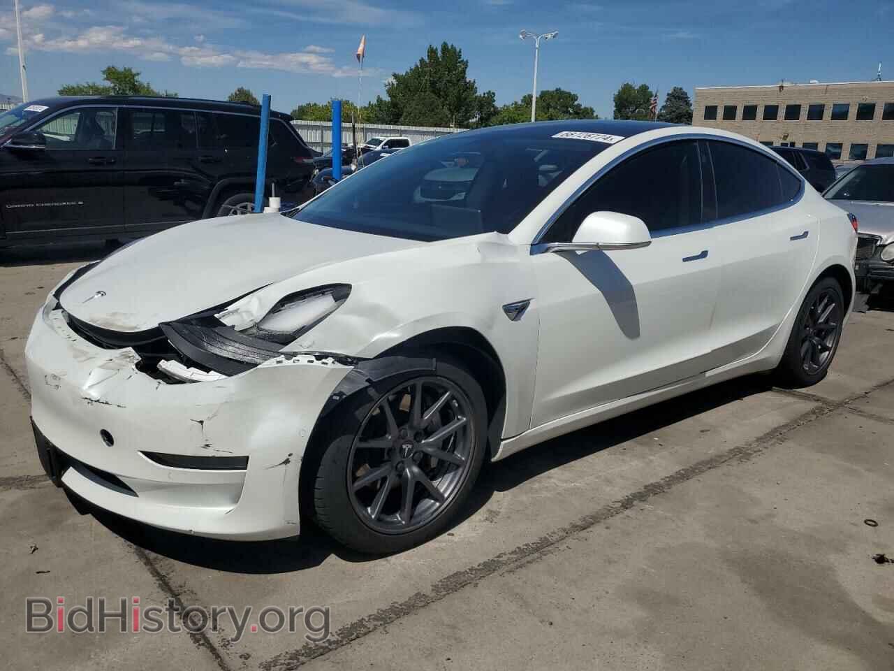 Фотография 5YJ3E1EB6KF361557 - TESLA MODEL 3 2019