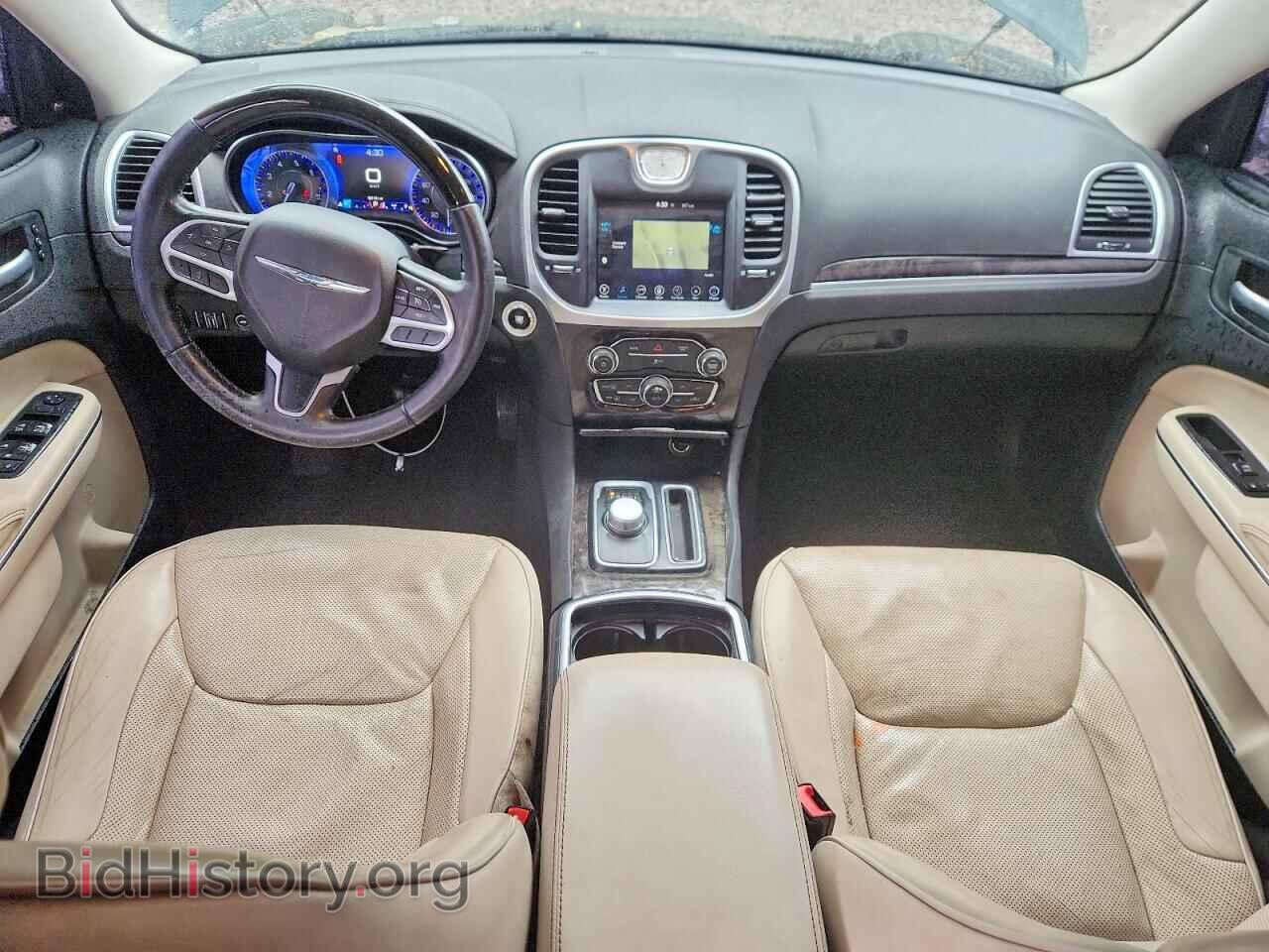 2017 CHRYSLER 300 - VIN: 2C3CCAEG3HH566536 - Photo 8