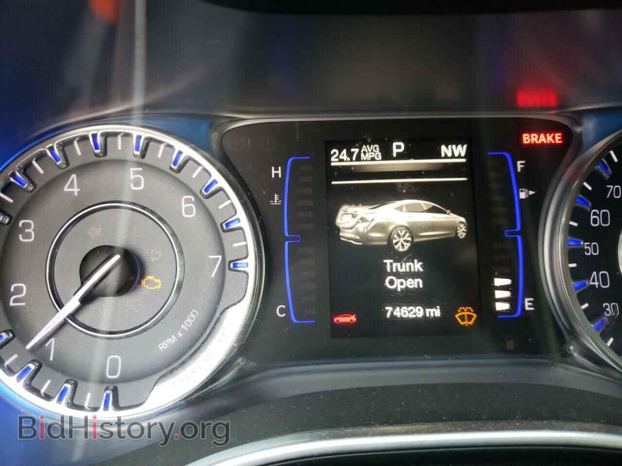 2015 CHRYSLER 200 - VIN: 1C3CCCAB7FN755975 - Фото 8