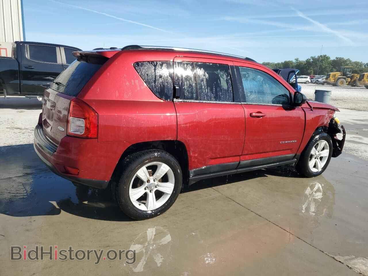 2011 JEEP COMPASS - VIN: 1J4NT1FA1BD165483 - Фото 3