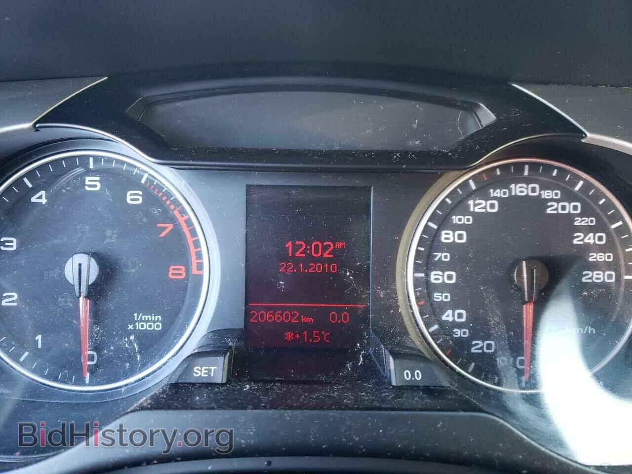2011 AUDI A4 - VIN: WAUFFCFLXBN018634 - Фото 9