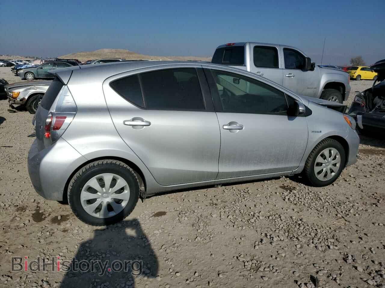 2014 TOYOTA PRIUS - VIN: JTDKDTB36E1069041 - Фото 3