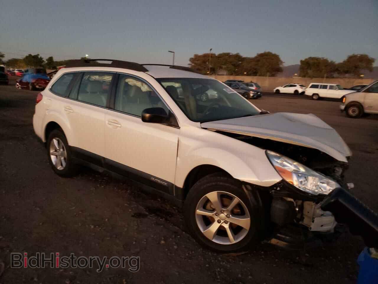 2014 SUBARU OUTBACK - VIN: 4S4BRBAC4E3214283 - Photo 4