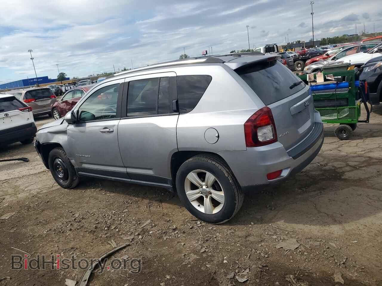 2015 JEEP COMPASS - VIN: 1C4NJDEB0FD163172 - Photo 2