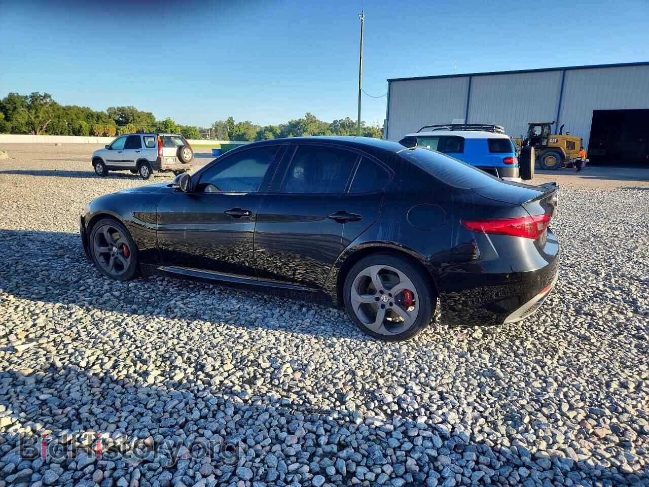 2017 ALFA ROMEO GIULIA - VIN: ZARFAEBN8H7540654 - Photo 2