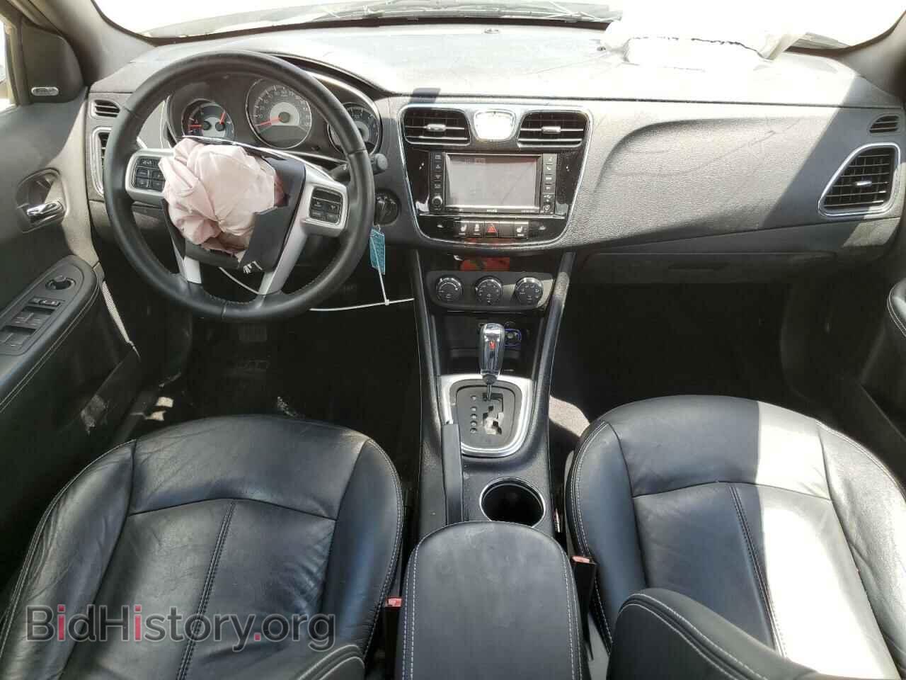 2011 CHRYSLER 200 - VIN: 1C3BC2FG1BN571779 - Фото 8
