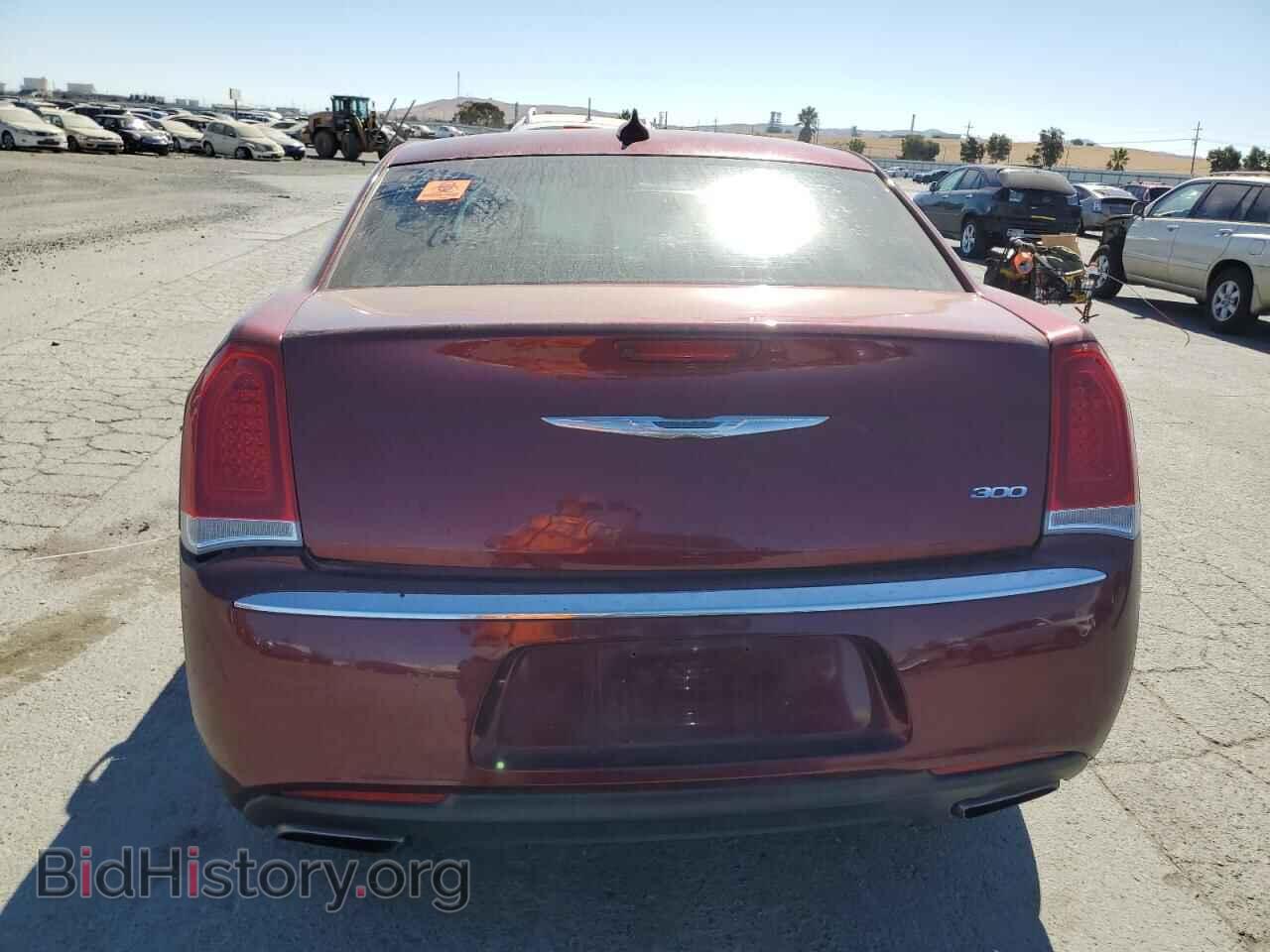 2016 CHRYSLER 300 - VIN: 2C3CCAAG5GH260569 - Фото 6
