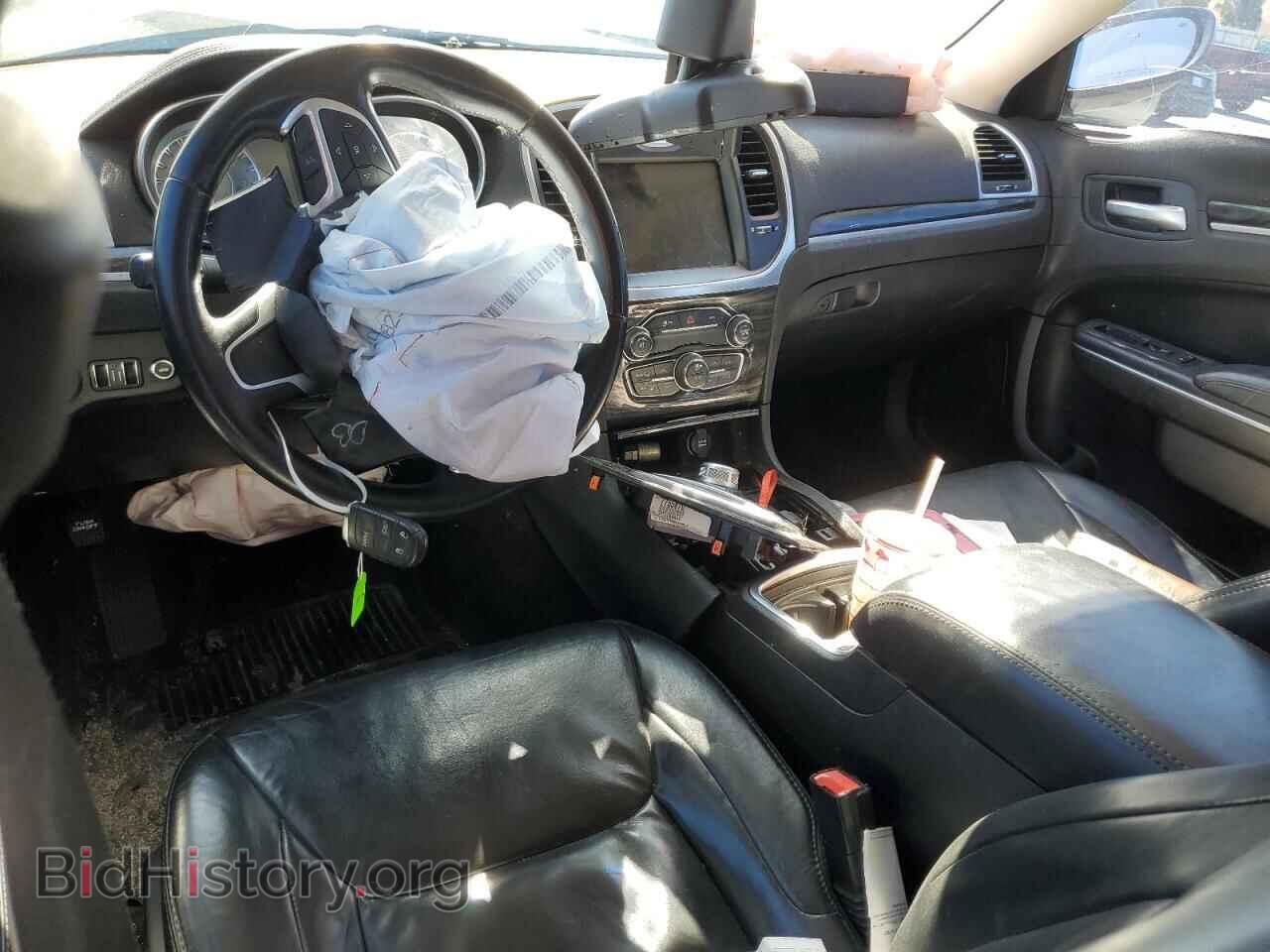 2016 CHRYSLER 300 - VIN: 2C3CCAAG5GH260569 - Фото 8