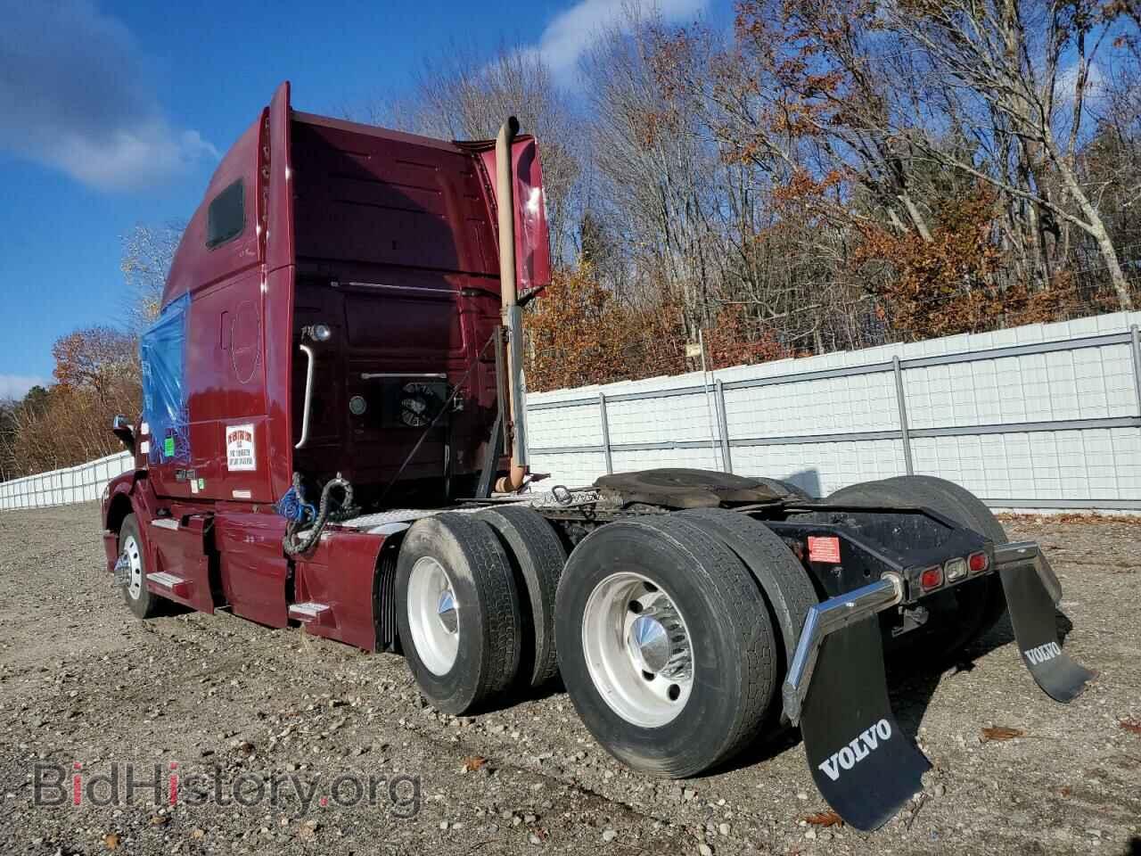 2015 VOLVO VN - VIN: 4V4NC9TH3FN908333 - Фото 3