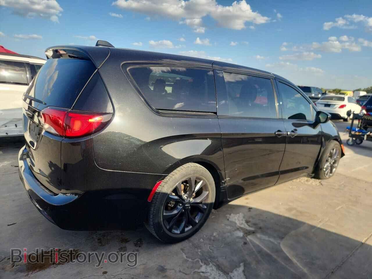2020 CHRYSLER PACIFICA - VIN: 2C4RC1FG1LR229404 - Фото 3