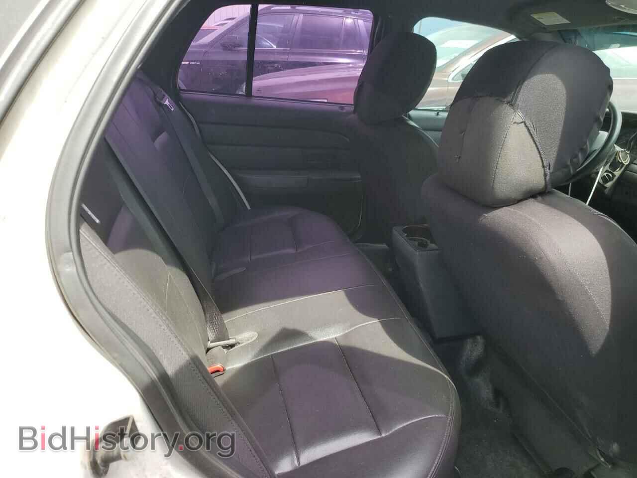 2011 FORD CROWN VIC - VIN: 2FABP7BV2BX155777 - Фото 10