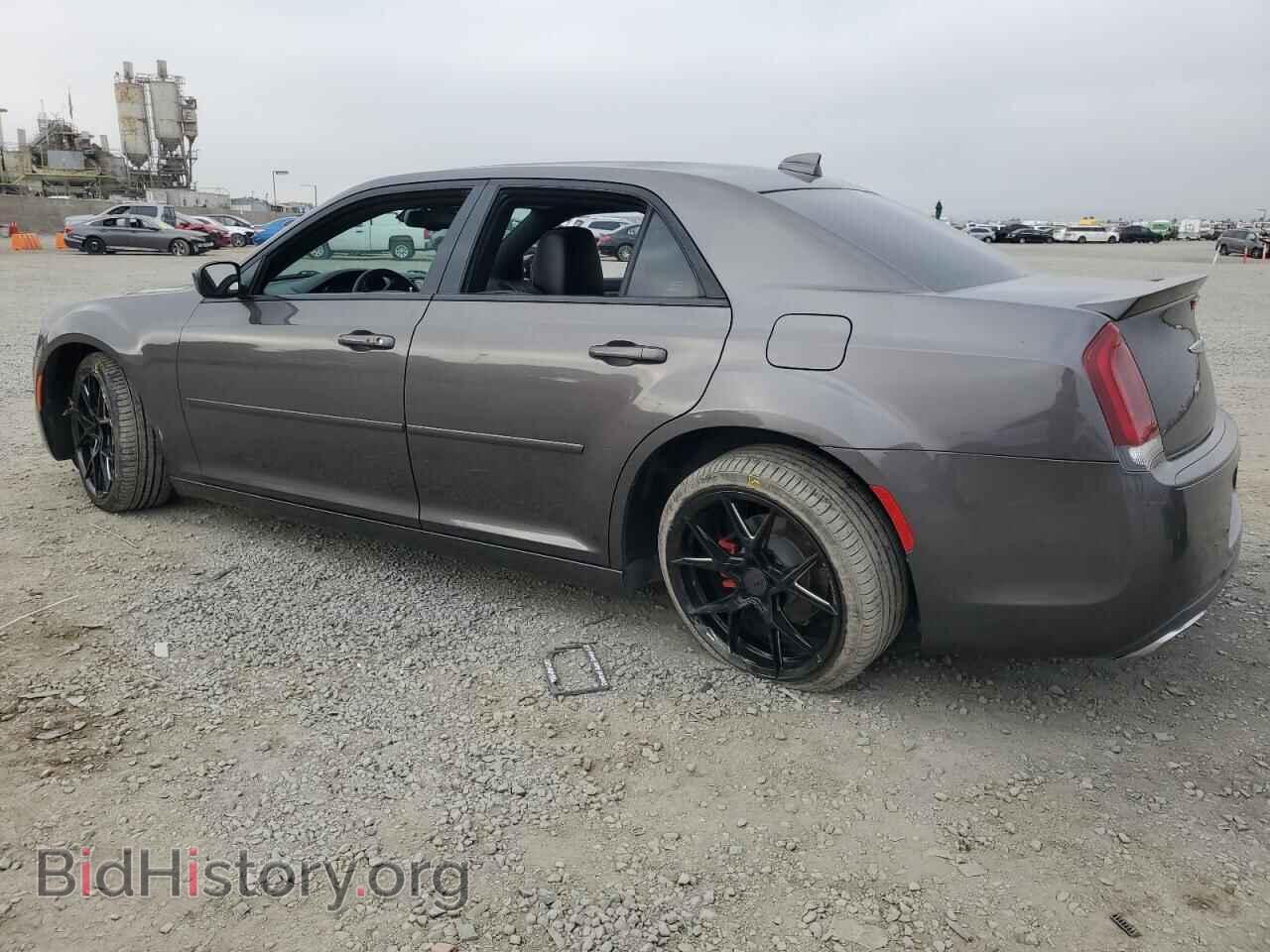 2015 CHRYSLER 300 - VIN: 2C3CCABG6FH820306 - Фото 2