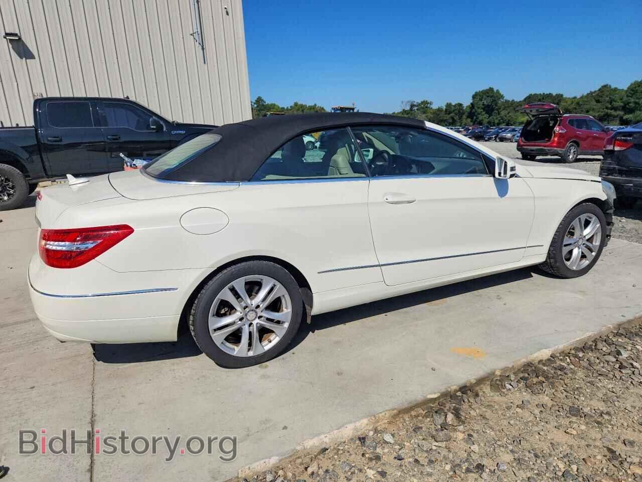 2011 MERCEDES-BENZ E-CLASS - VIN: WDDKK5GF8BF058406 - Фото 3