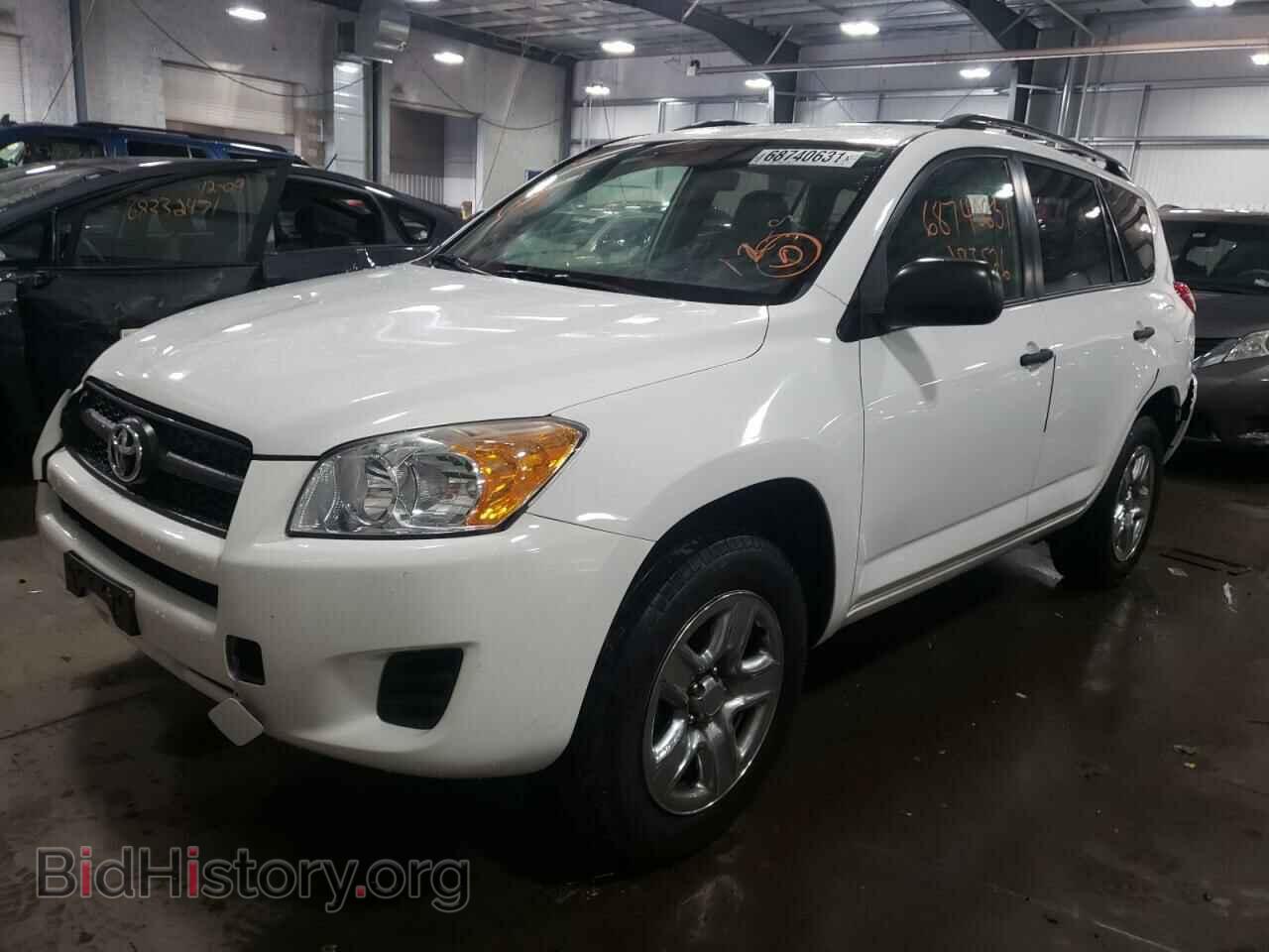 2011 TOYOTA RAV4 - VIN: 2T3ZF4DV6BW072855 - Фото 2