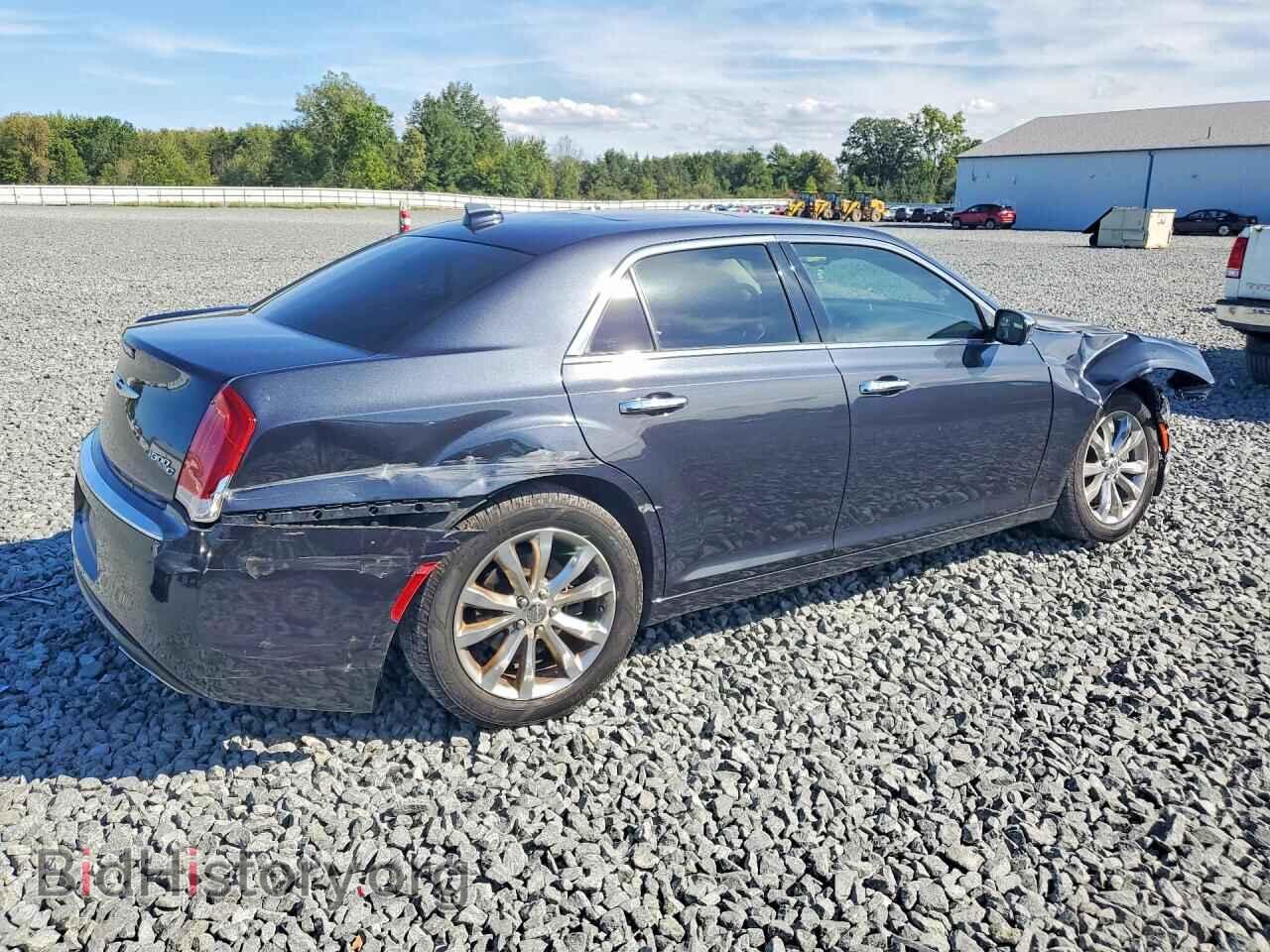 2017 CHRYSLER 300 - VIN: 2C3CCAKG6HH565613 - Photo 3