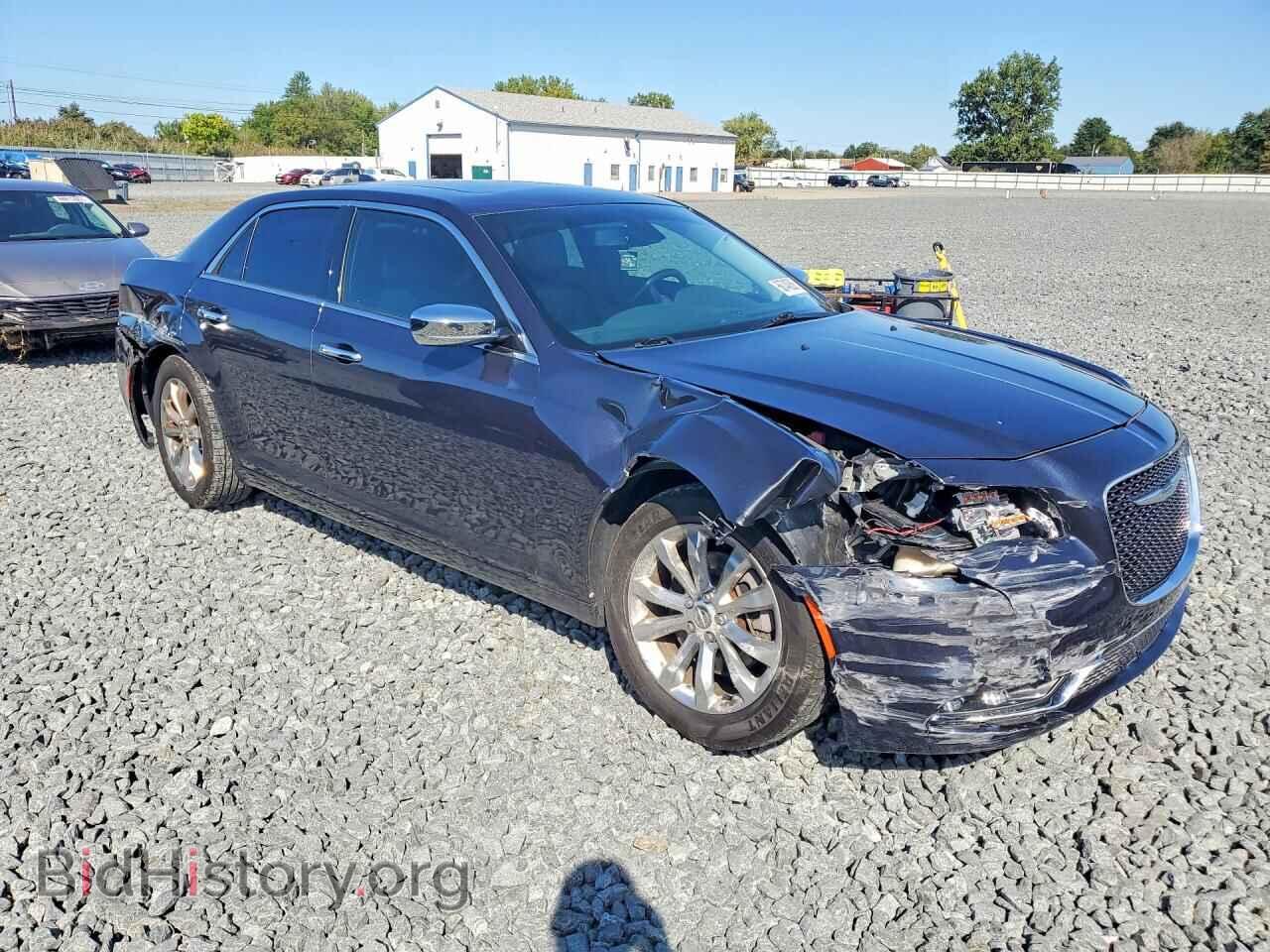 2017 CHRYSLER 300 - VIN: 2C3CCAKG6HH565613 - Photo 4