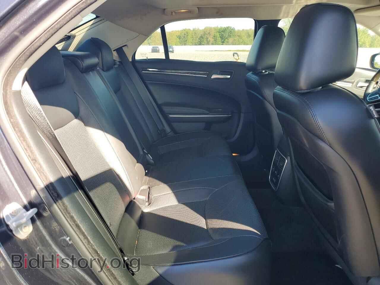 2017 CHRYSLER 300 - VIN: 2C3CCAKG6HH565613 - Photo 10