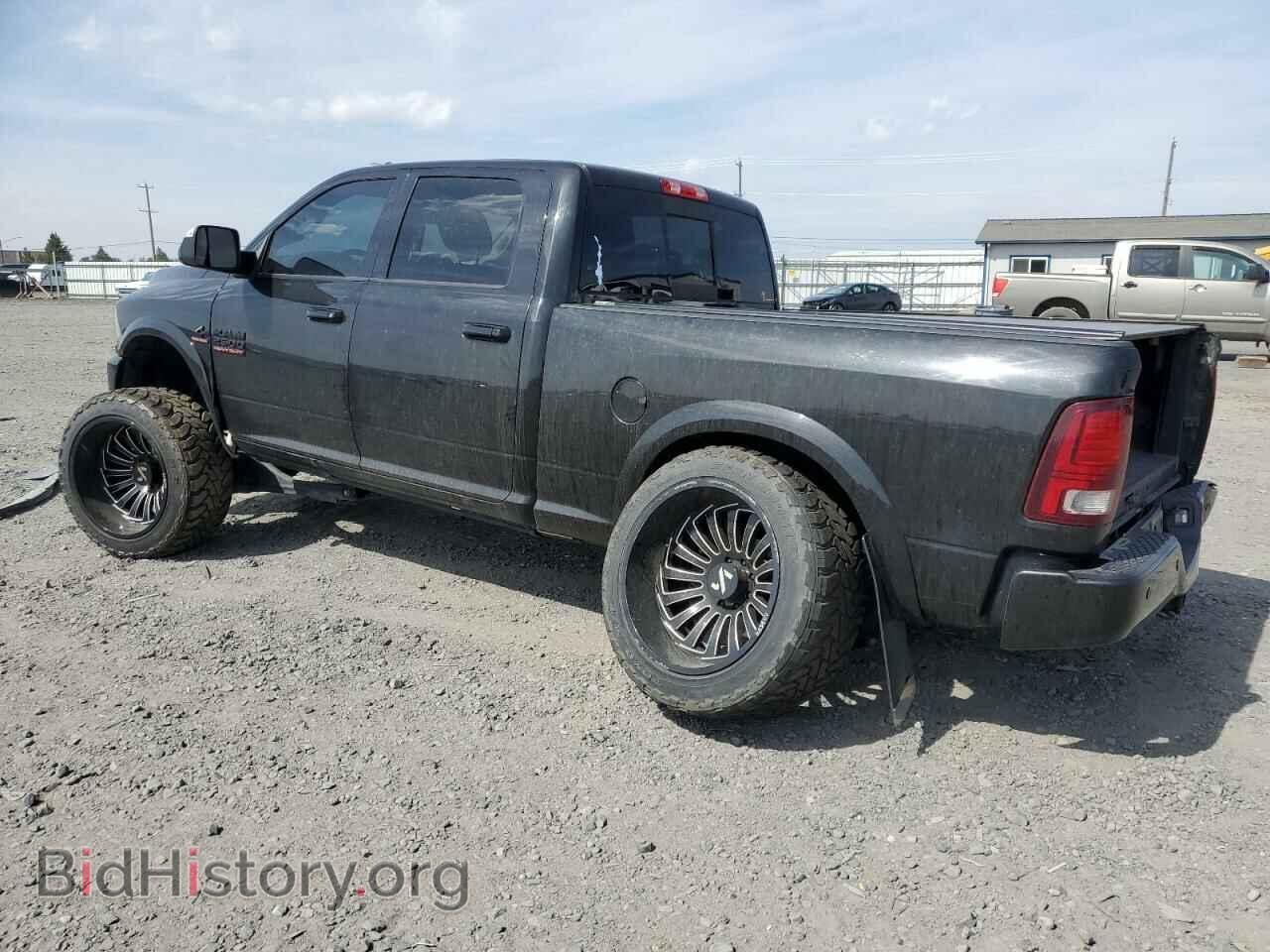 2017 RAM 2500 - VIN: 3C6UR5FL1HG640075 - Фото 2