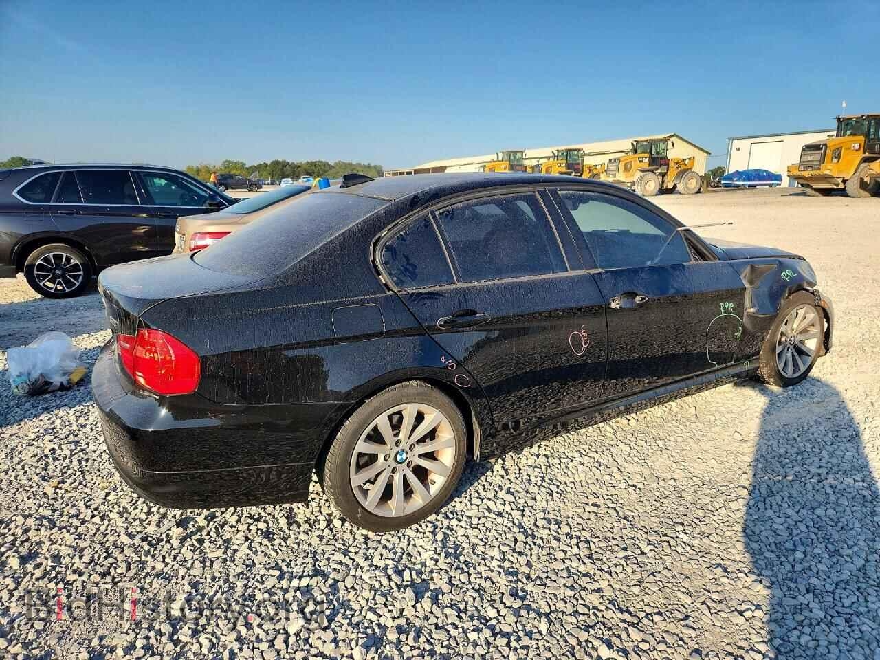 2011 BMW 3 SERIES - VIN: WBAPH5G55BNM80416 - Фото 3