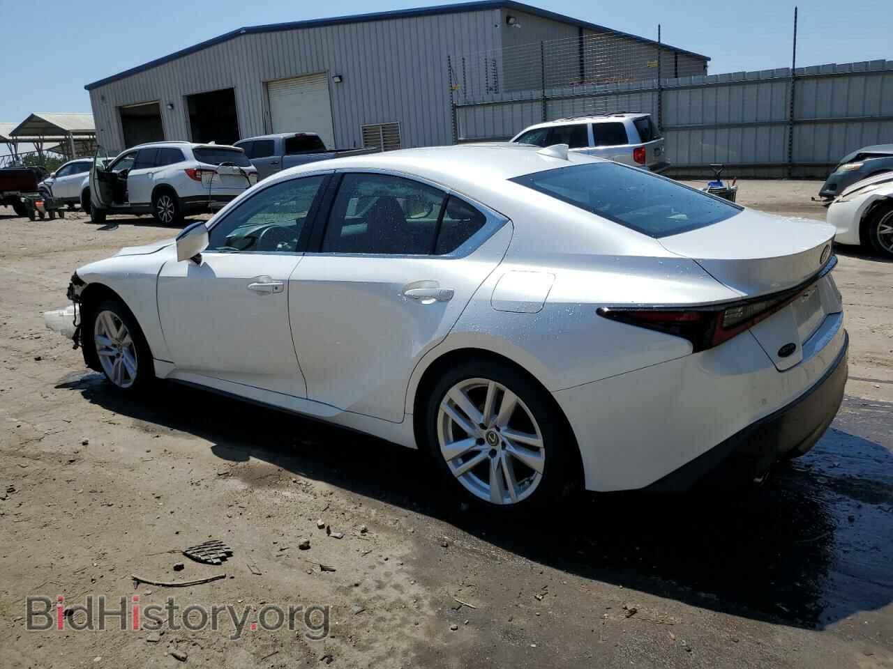 2023 LEXUS IS - VIN: JTHCA1D28P5123374 - Фото 2