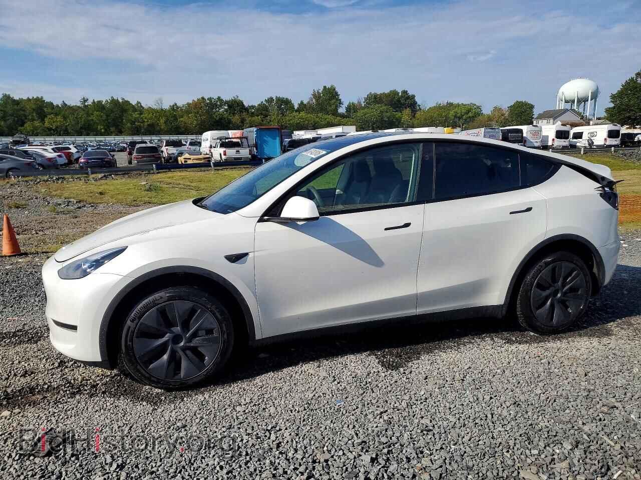 Photo 7SAYGDEE2RF161588 - TESLA MODEL Y 2024
