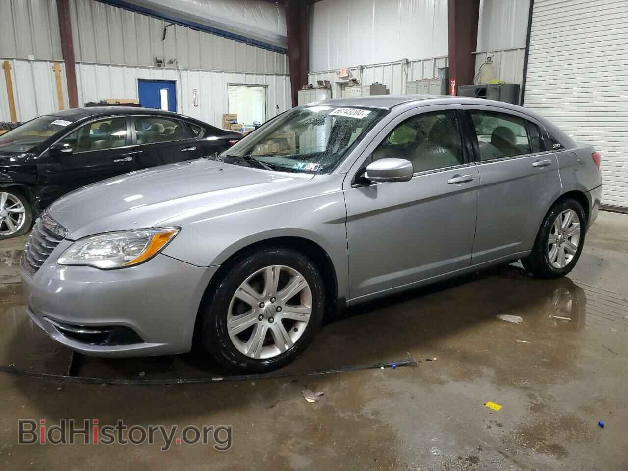 Фотография 1C3CCBAB5DN687067 - CHRYSLER 200 2013
