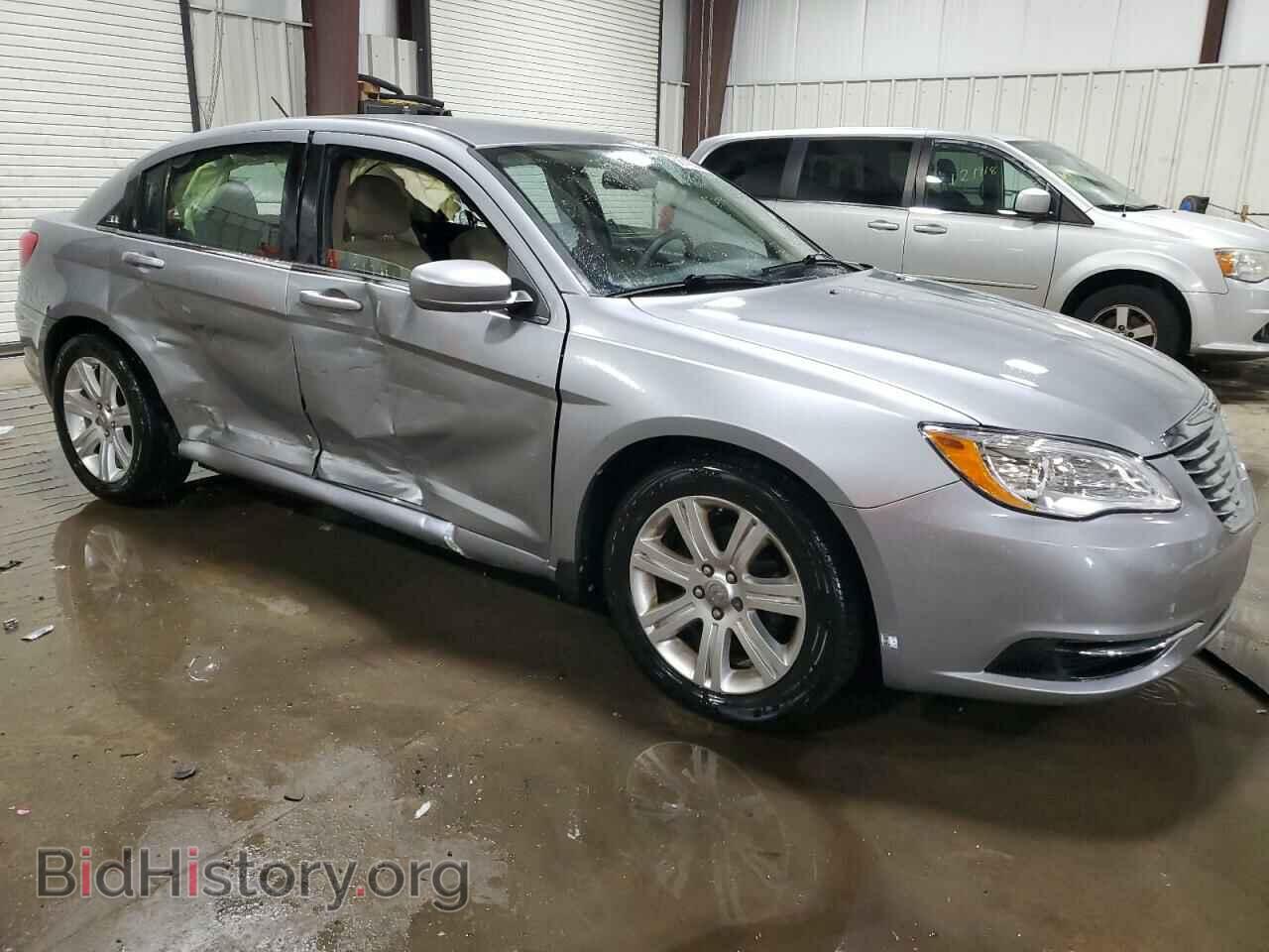 2013 CHRYSLER 200 - VIN: 1C3CCBAB5DN687067 - Фото 4