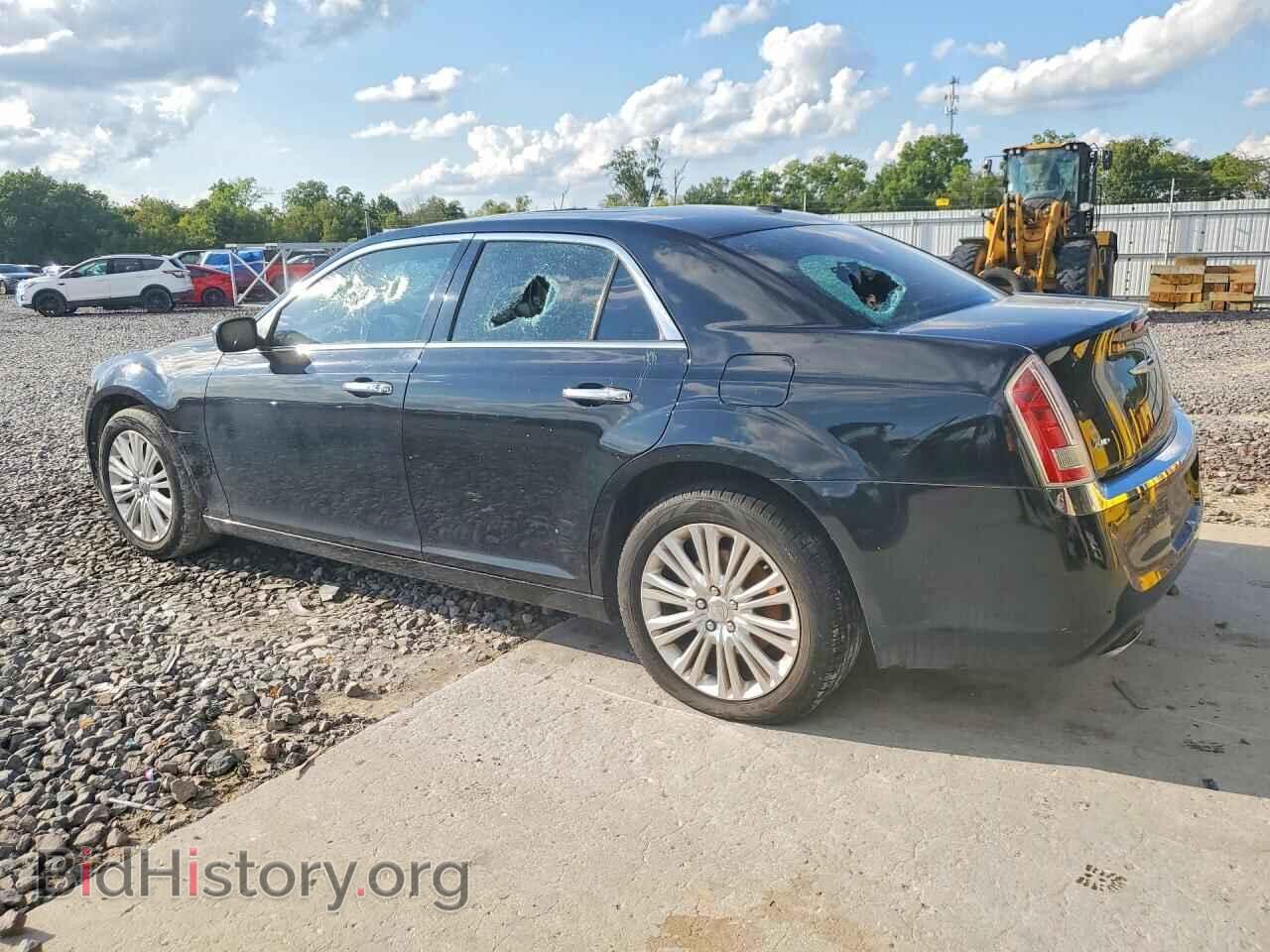 2014 CHRYSLER 300 - VIN: 2C3CCAKT6EH128526 - Фото 2