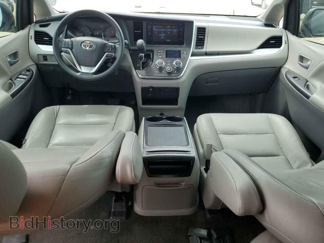 2017 TOYOTA All Models - VIN: 5TDKZ3DC5HS848629 - Фото 8