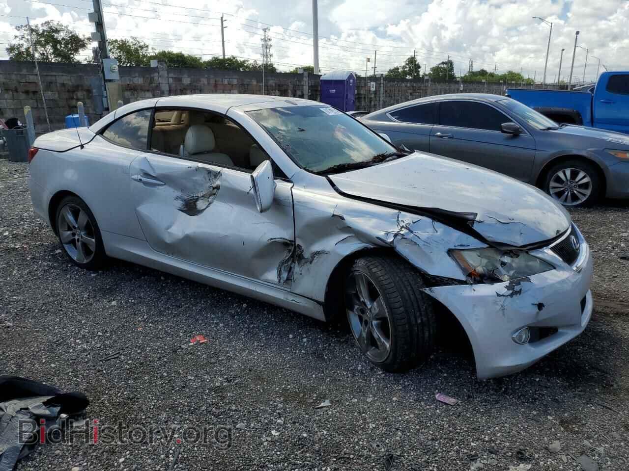 2010 LEXUS IS - VIN: JTHFF2C2XA2502889 - Photo 4