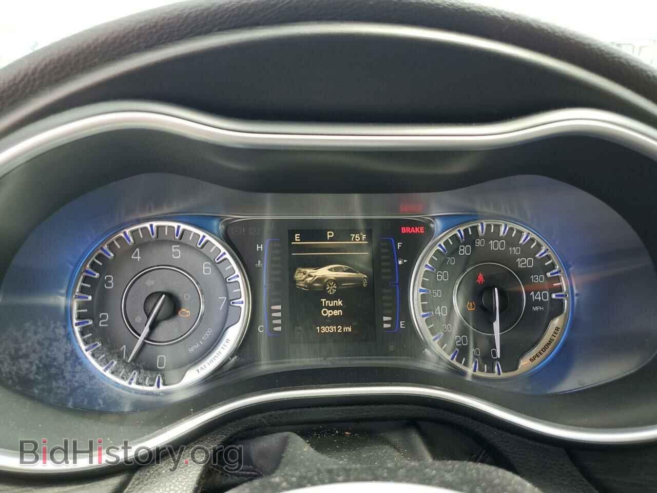 2015 CHRYSLER 200 - VIN: 1C3CCCAB0FN666085 - Фото 9