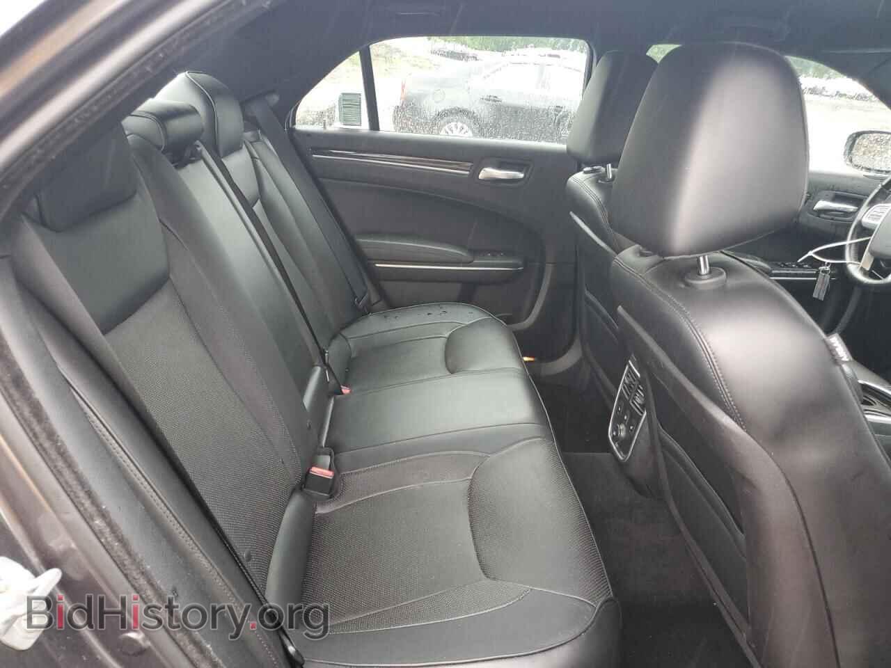 2014 CHRYSLER 300 - VIN: 2C3CCAKG0EH355763 - Фото 10