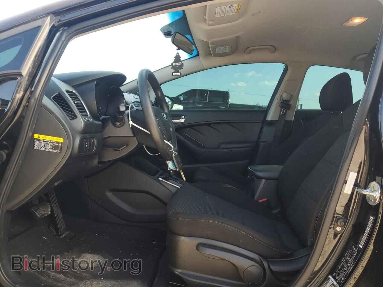 2017 KIA FORTE - VIN: 3KPFK4A75HE136411 - Фото 7