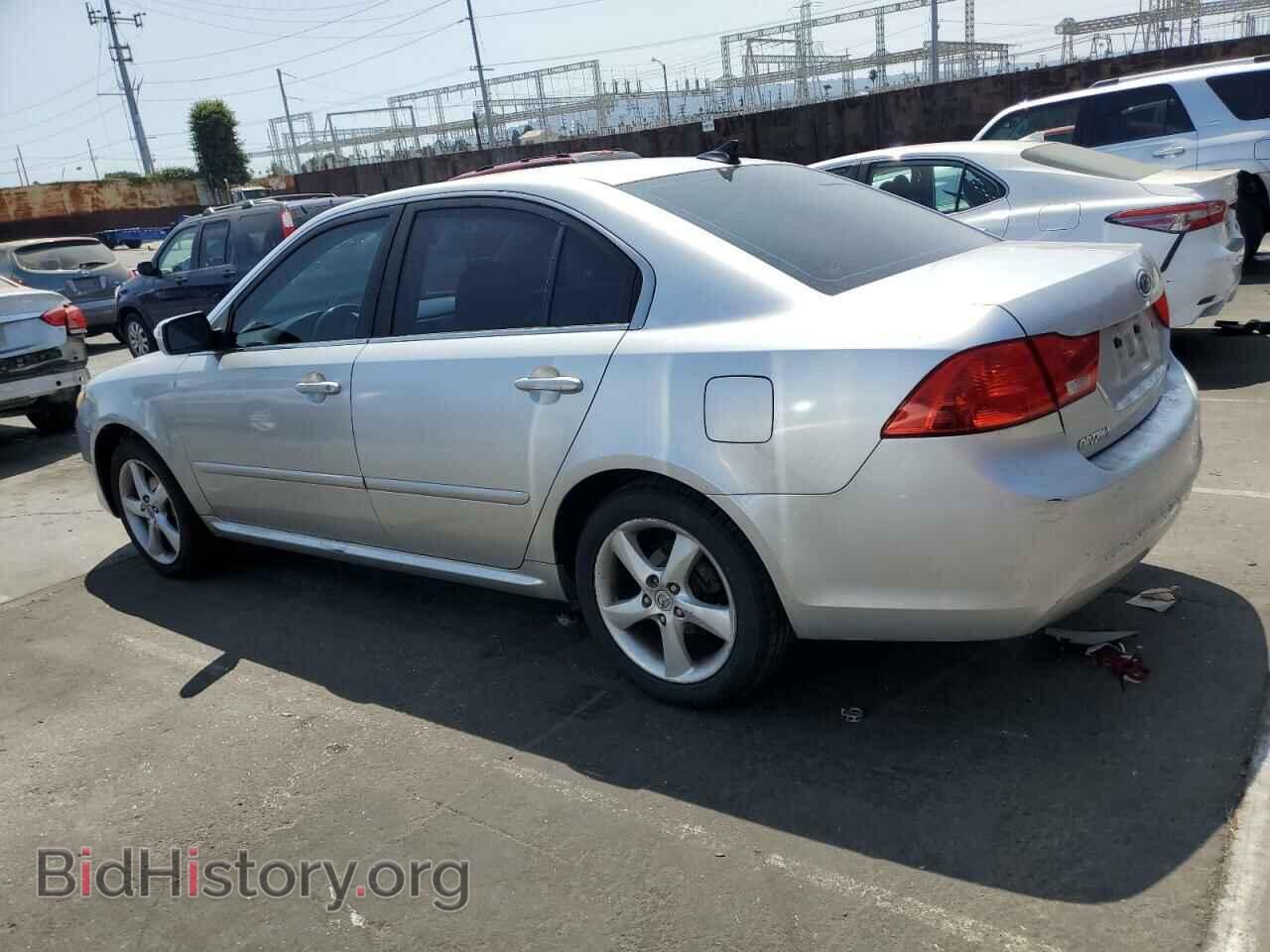 2009 KIA OPTIMA - VIN: KNAGE228495329201 - Фото 2