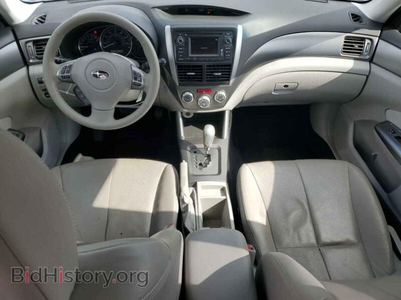 2012 Subaru FORESTER (VIN JF2SHAEC8CH437701) — photo 8 of 13