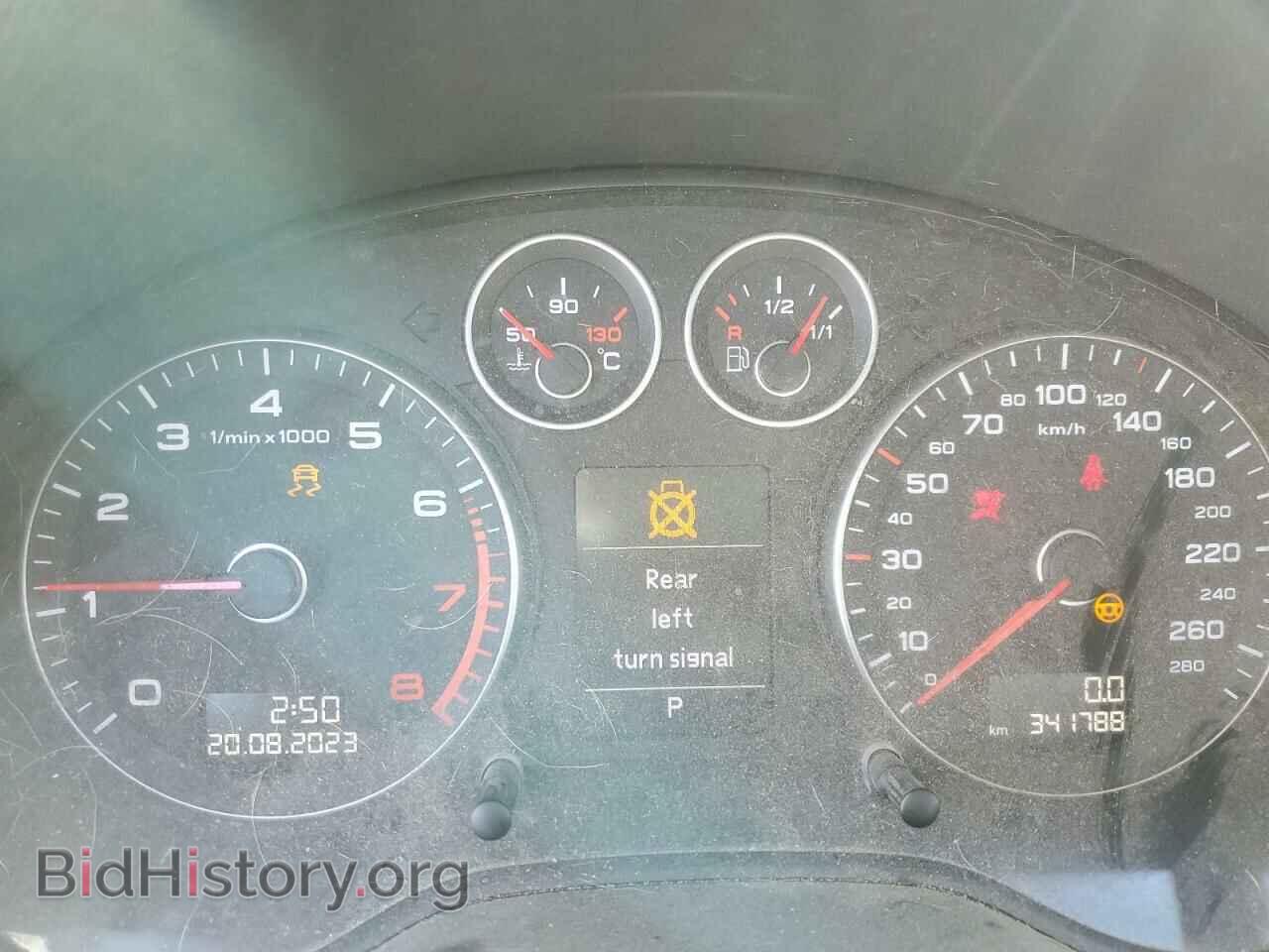 2010 AUDI A3 - VIN: WAUMFDFM6AA100260 - Фото 9