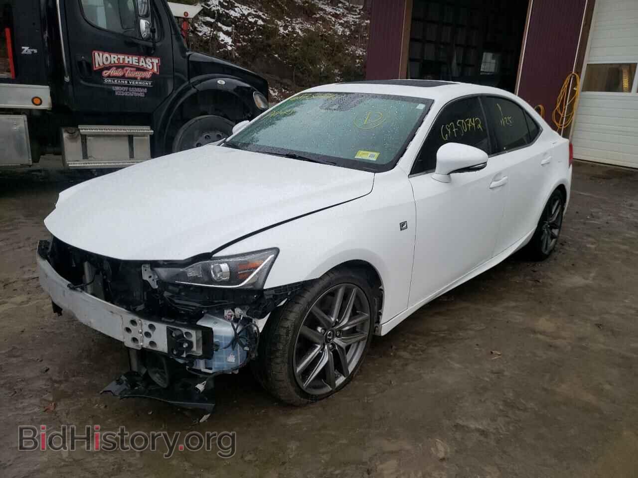Photo JTHCM1D28H5015653 - LEXUS IS 2017