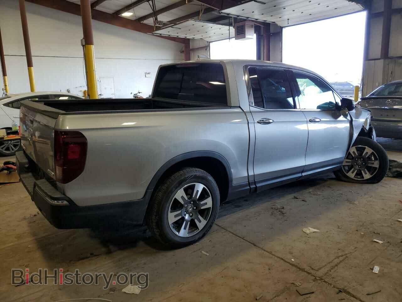 2017 HONDA RIDGELINE - VIN: 5FPYK3F76HB034662 - Фото 3