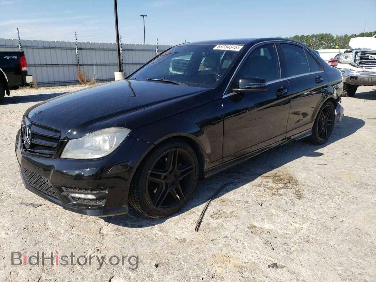 Photo WDDGF4HB4EG237976 - MERCEDES-BENZ C-CLASS 2014