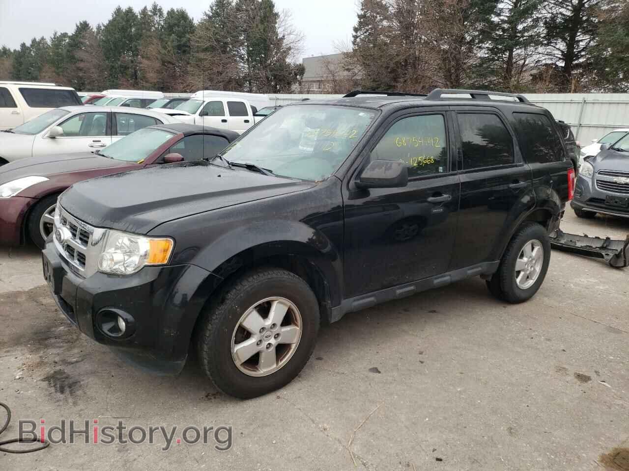 Фотография 1FMCU0D79BKB10802 - FORD ESCAPE 2011
