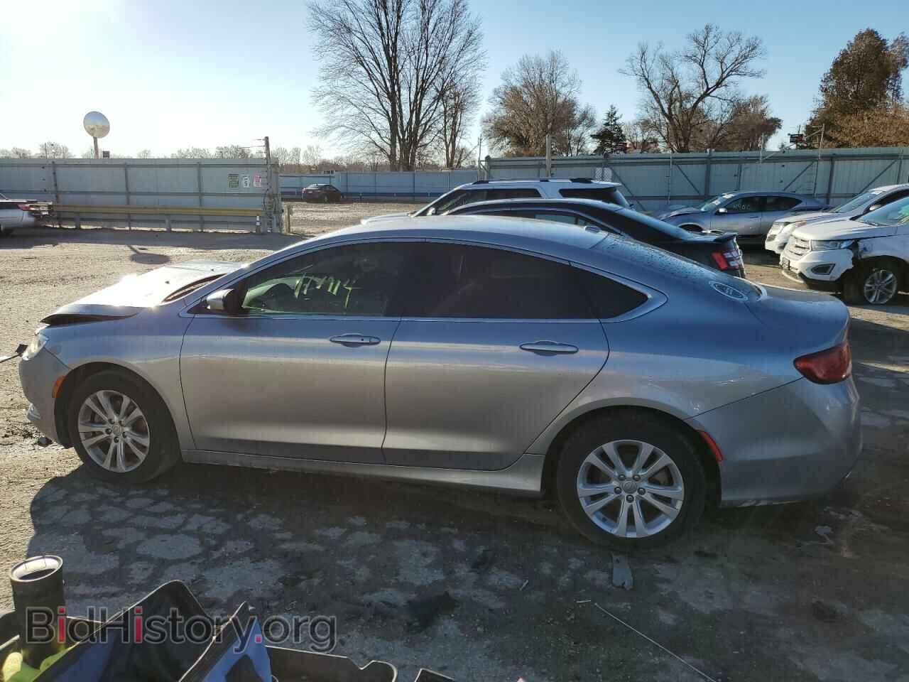 2015 CHRYSLER 200 - VIN: 1C3CCCAB8FN692661 - Photo 2