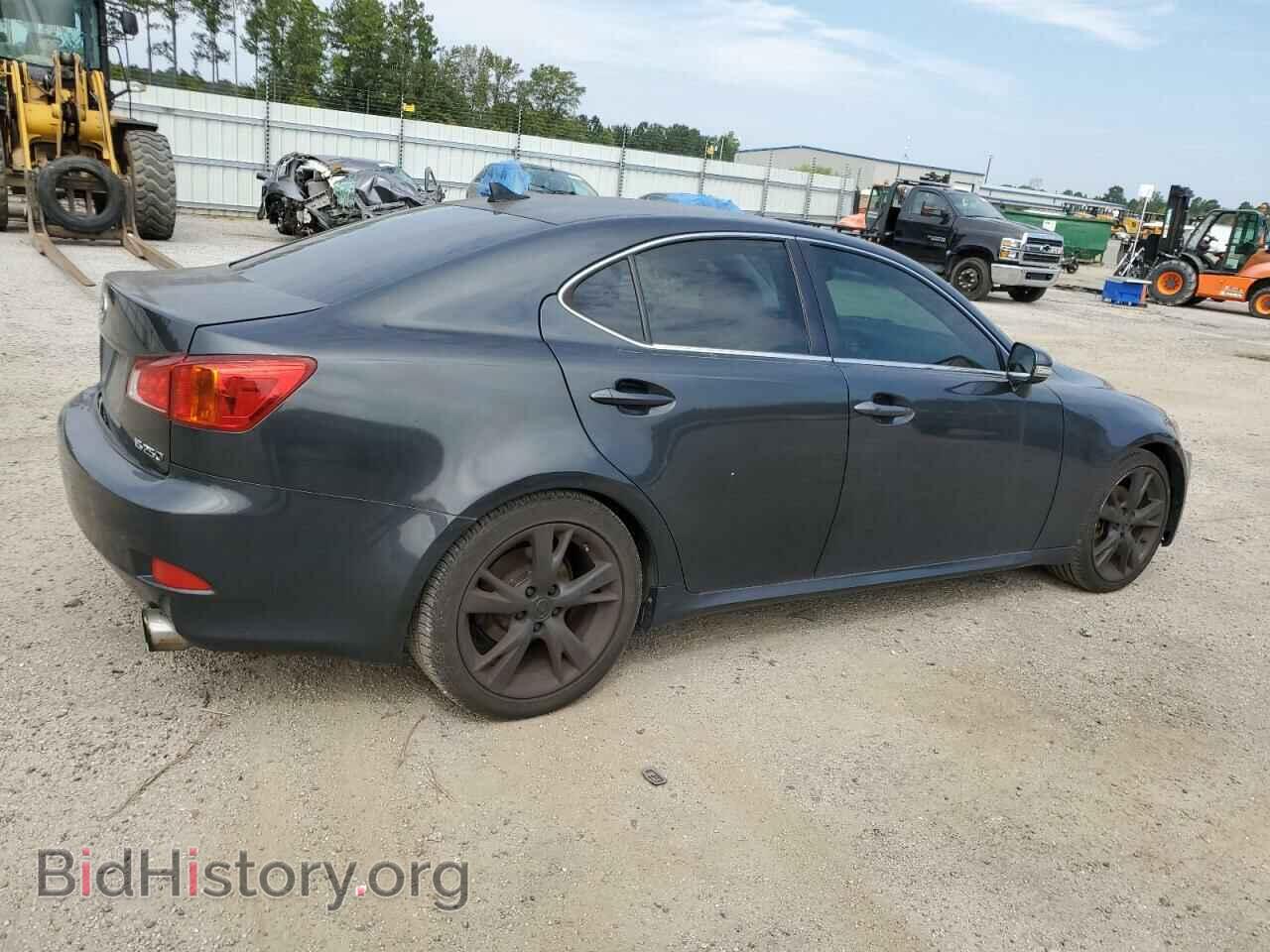 2010 LEXUS IS - VIN: JTHBF5C29A5120660 - Photo 3