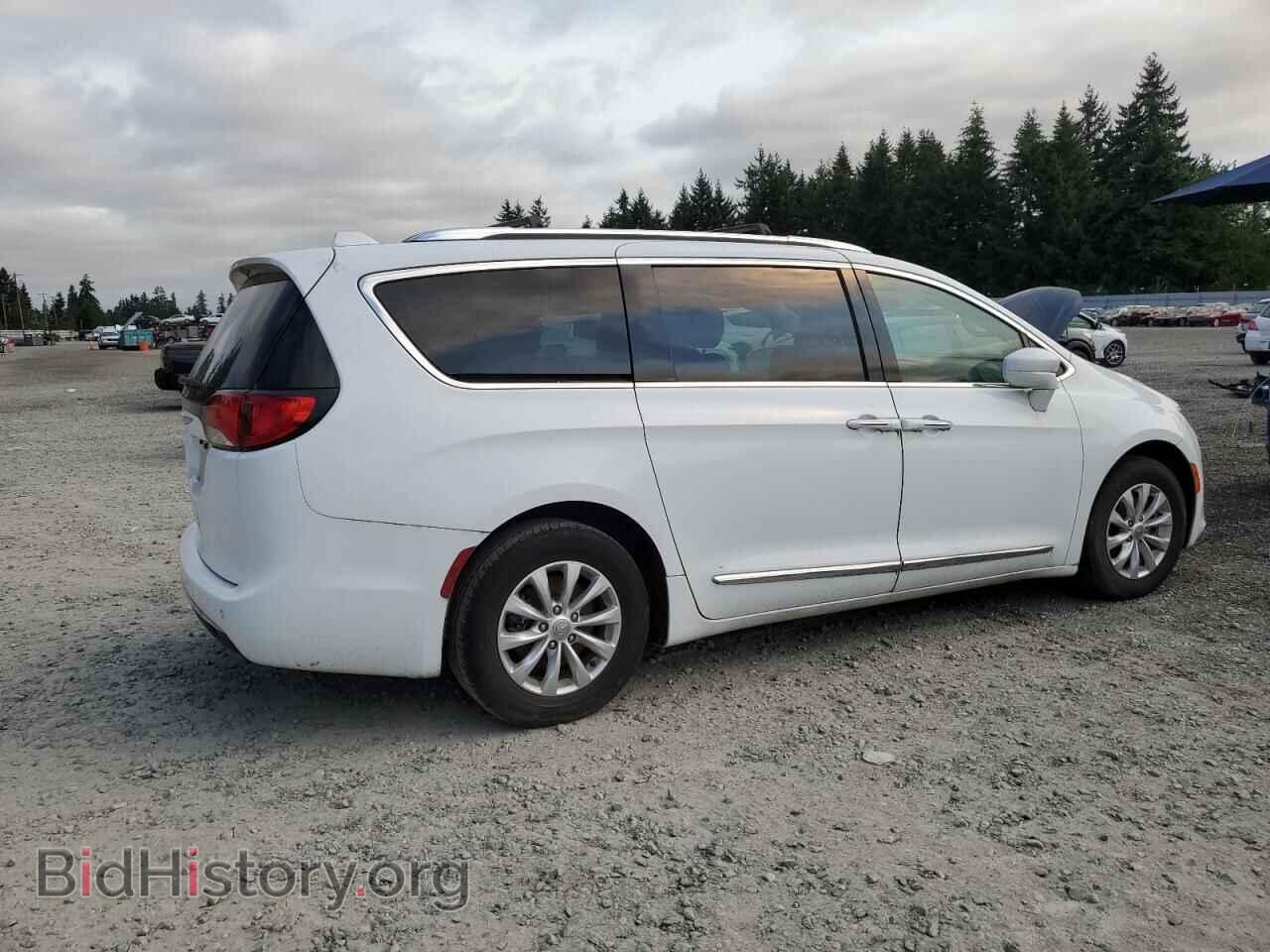 2018 CHRYSLER PACIFICA - VIN: 2C4RC1BG2JR119254 - Фото 3