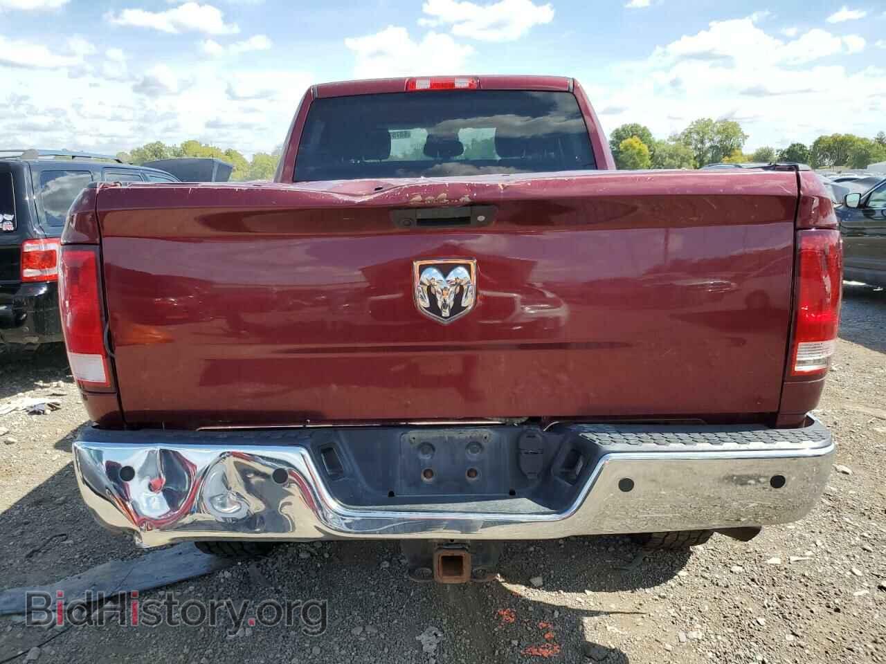 2018 RAM All Models - VIN: 3C6UR5CJ5JG243672 - Photo 6