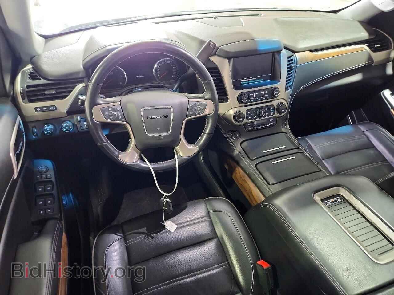 2019 GMC YUKON - VIN: 1GKS2CKJ4KR208704 - Photo 8